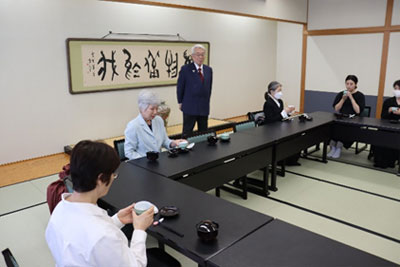 お茶のいただき方