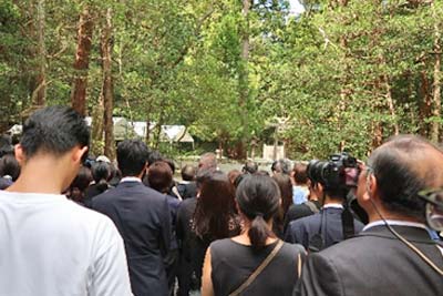 御船代祭の奉拝