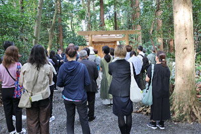 大津神社にて