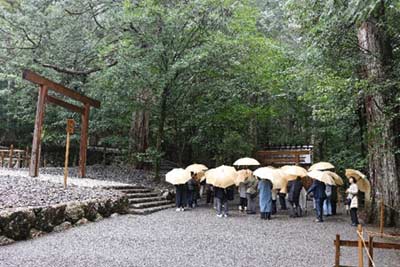 ２日間の日程の最後に瀧原宮を参拝しました
